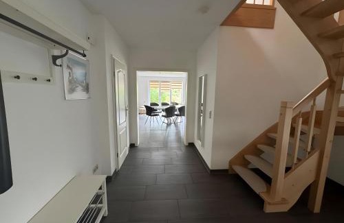 Beselin House | Großes Ferienhaus Im Grünen -