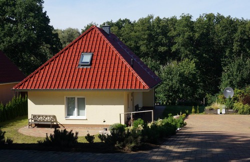 Wesenberg House | Großes und Familienfreundliches Ferienhaus mit Garten, Terrasse und Sauna