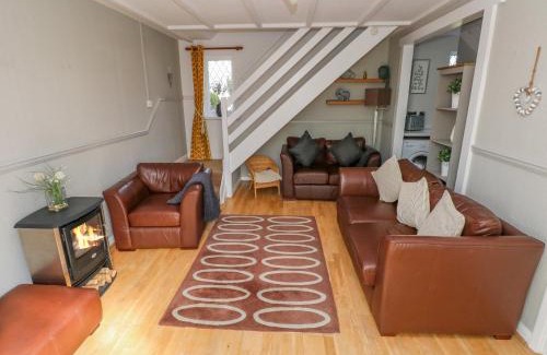 St. Florence House | Grooms Cottage