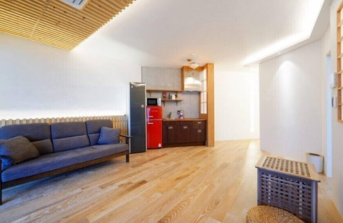 Sibang-ri House | Groove-in Cafe Pension