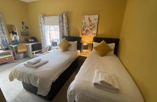 Chester House | Grosvenor Place Guest House