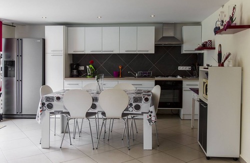 Sotta Apartment | Ground conditioned villa with garden 8 km Porto Vecchio
