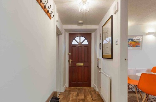 Crieff Apartment | Ground floor apartment w/large enclosed garden