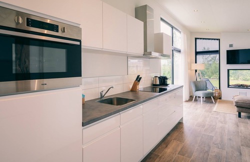 Herkingen Cottage | Ground floor bungalow for 4 persons