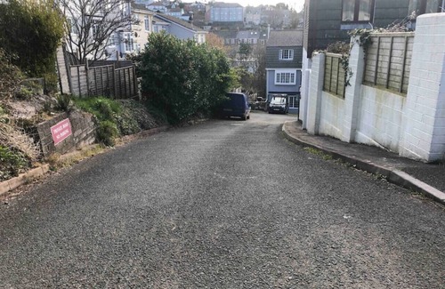 Kingsbridge Apartment | Ground floor central apartment