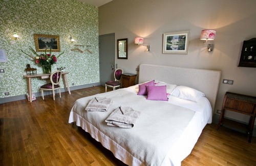 Etaule House | Ground Floor Room Disability Access