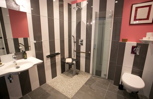 Etaule House | Ground Floor Room Disability Access