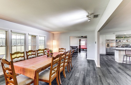 Albany House | Group-Friendly Home w/Game Room in Albany!