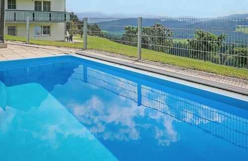 Kollnburg House | Group house MeiZeit 18 persons - dogs allowed - outdoor pool - Bavarian Forest