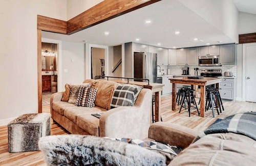 Canmore Apartment | Group Mountain Escape, Pool, Hot Tub, and Views