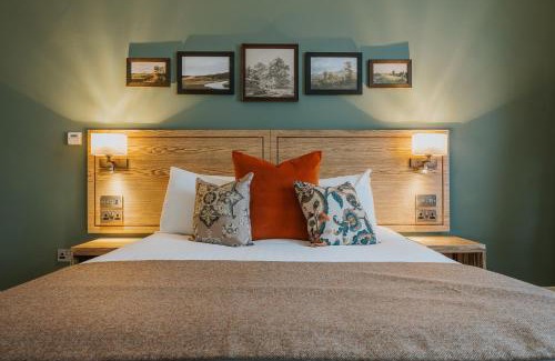 Rowsley Hotel | Grouse & Claret, Matlock by Marston's Inns