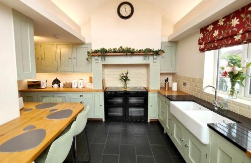 Egremont House | Grove House