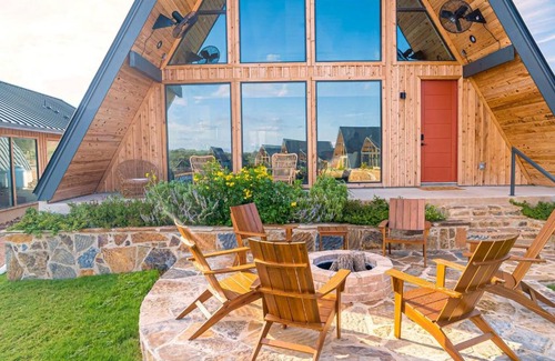 New Braunfels Ski Chalet | Gruene Daze Chalet - Stylish Aframe - Escape the Ordinary