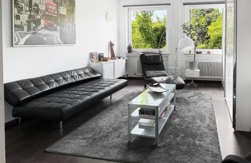 Dreimuhlen Apartment | Gruppen Oase München Kino, Billardtisch & 17 Betten