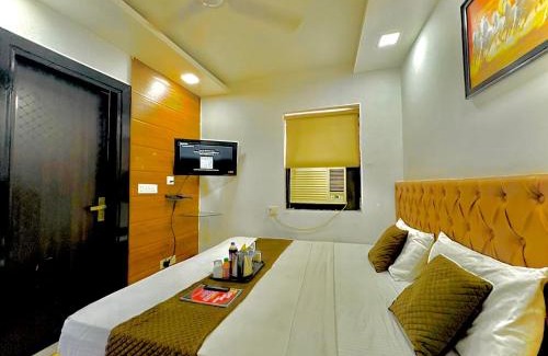 Surat Hotel | Gtois TIRUPATI
