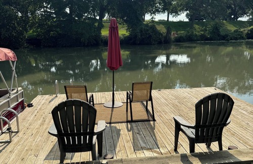 Seguin House | Guadalupe River front home with private deck and private river access!