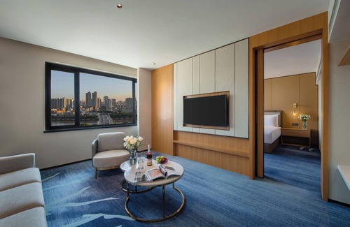 Beijing Road Hotel | Guangzhou Hotel - Canton Fair Free Shuttle Bus