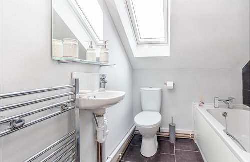 Pontrilas Apartment | Guest Homes - Carriage Court