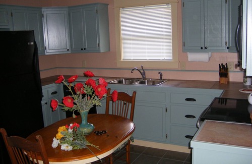 Fairhope House | Guest House,1 Br, 1ba, smoke/vape-free, pet/animal-free, adults only, 1 couple