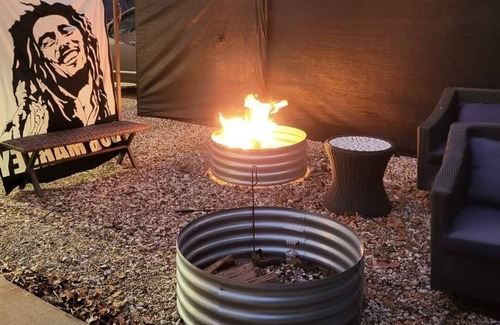 Thackerville House | Guest House Cabin – 2 Mins to WinStar Extended Stay Comfort