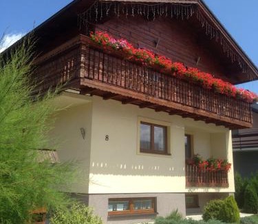 Liptovsky Mikulas House | Guest house Fleurs