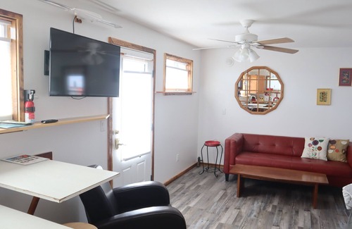 Kalispell Apartment | Guest House near Glacier with sunset views