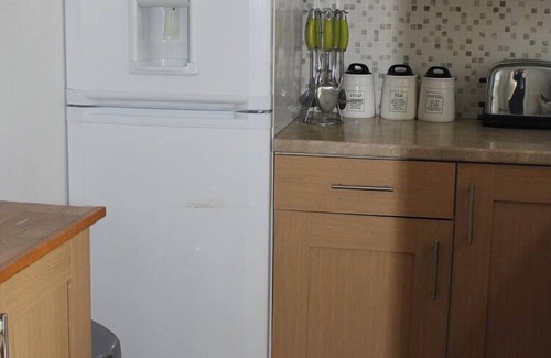 Luton House | Guest house near Luton Airport