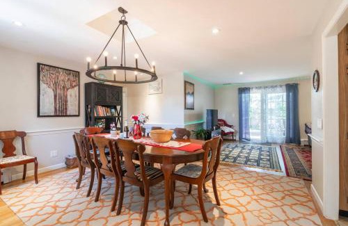 East Harwich House | Guest House Ocean Whisper
