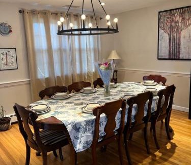 East Harwich House | Guest House Ocean Whisper