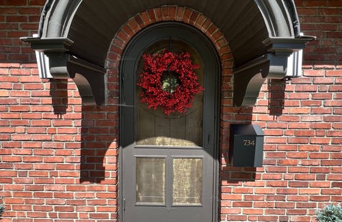 Elmira Cottage | Guest House on Historic Estate in Upstate New York