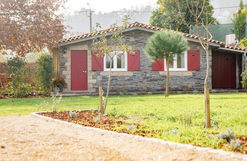 Penafiel House | Guest House - Quinta da Giesteira quiet Country House with private outdoor spa in Penafiel, Oporto