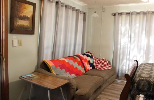 Hemphill House | Guest House