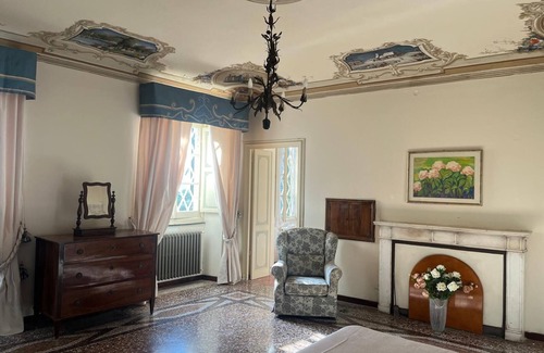 Pugliola House | Guest House 'Villa Picedi' with Sea View