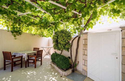 Babin Kuk Apartment | Guest House Vulic - Studio Apartment with Terrace