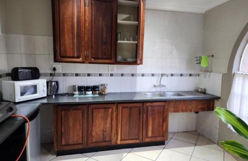 Boksburg Apartment | Guesthouse 71 Chalet 1 bedroom