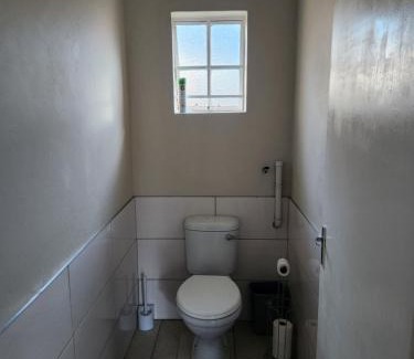 Boksburg Apartment | Guesthouse 71 King Size Guest Room
