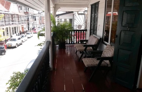 Paramaribo Hotel | Guesthouse AlbergoAlberga