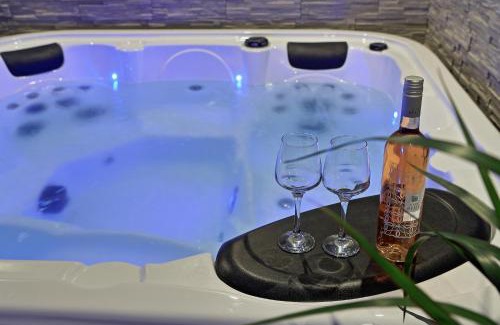 Brinje House | Guesthouse L&K SPA