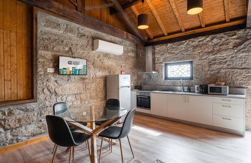 Silveiros Apartment | GuestReady - Casas de Fralães 3