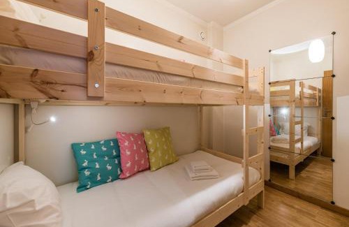 Uniao de Freguesias do Centro Apartment | GuestReady - City Blossom