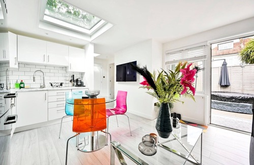 Turnham Green Apartment | GuestReady - Comfortable stay in Chiswick