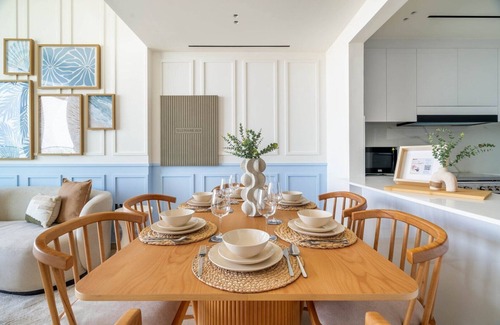 Jumeirah Village Circle Apartment | GuestReady - Glamorous stay at Binghatti Corner