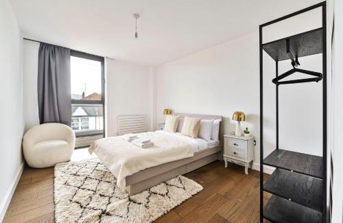 Brent Apartment | GuestReady - Modern designed home in London