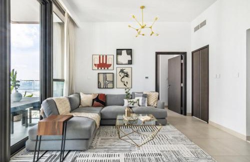 Bur Dubai Apartment | GuestReady - Modern home with stunning city views