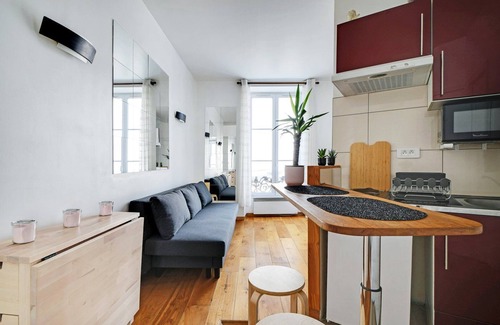 Quartier de Rochechouart Apartment | GuestReady - Neat stay near the Wall of I Love You