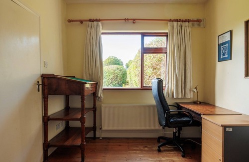 Sutton Cross House | GuestReady - Stylish Dublin Getaway
