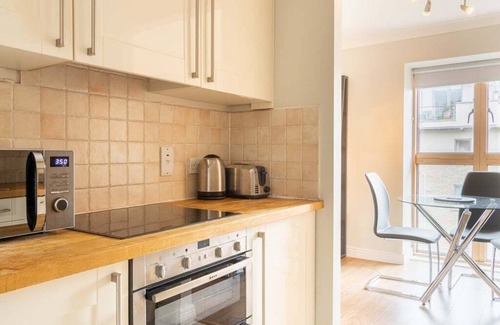 Dundrum Apartment | GuestReady - Suburban retreat in Dublin