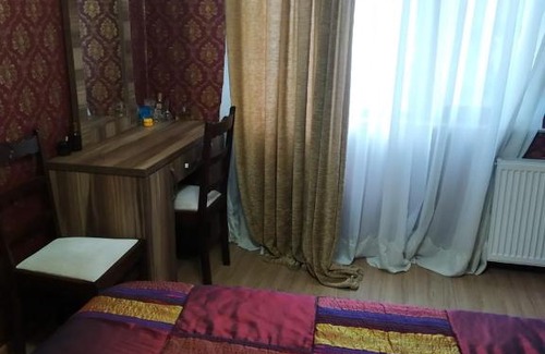 Vake-Saburtalo Apartment | Guga's Apartment