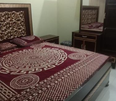 Gulberg Bed & Breakfast | Gujrat Guest House