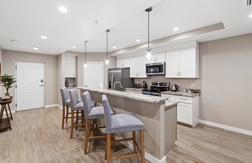 Yacht Club Condo | Gulf Access with Boat Slip, Heated Saltwater Pool, Dog-Friendly - Bacino Vista #205 - Roelens